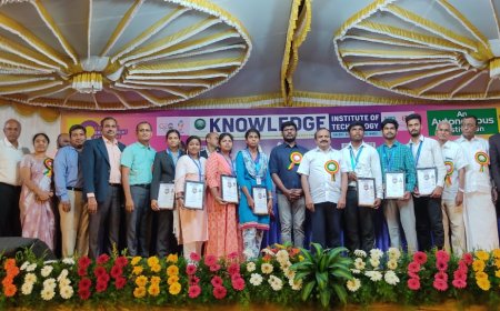 சேலம் நாலெட்ஜ்  பொறியல் கல்லூரியின் 14 வது ஆண்டு விழா