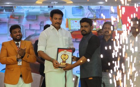 ஆர்.சி. ஸ்கூல் பள்ளி மாணவ மாணவர்களின்  கலை நிகழ்ச்சி நடைபெற்றது