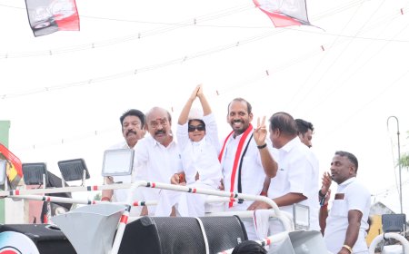 அ.தி.மு.க. வேட்பாளர் கருப்பையாவுக்கு அதரவாக வாக்கு சேகரித்த குட்டி எம்.ஜி.ஆர்