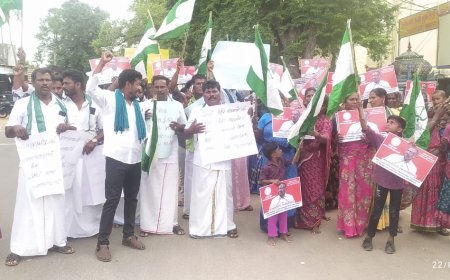 கொலைகாரர்கள் கொள்ளையர்கள் என  இழிவுபடுத்த பேசிய யூடியூபரை கைது செய்ய வலியுறுத்தி சமயபுரம் அருகே குறிஞ்சி நில மக்கள் ஆர்ப்பாட்டம்