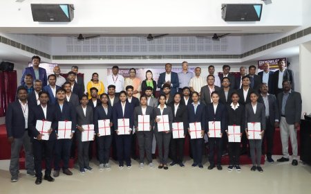 ஏ எம் ஐ நிறுவனத்தில் வேலைவாய்ப்பு பெற்று கே ஐ ஒ டி மாணவருக்கு பணி நியமனம் ஆணை வழங்கும் நிகழ்ச்சி