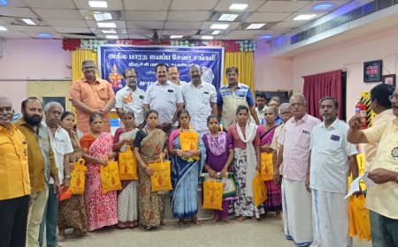 ஐயப்ப சேவா சங்கம்  சார்பாக தீபாவளி இனிப்பு வழங்கும் விழா