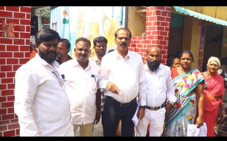 சேலத்தில் ரூ.5 லட்சம் கடன் தொகைக்கு ரூ.12 லட்சம் வரை பணத்தை பெற்றுக் கொண்டு கடன் ஆவணங்களை திருப்பி தராமல் கொலை மிரட்டல் விடுக்கும் நபர் மீது உரிய நடவடிக்கை எடுக்க கோரி பாதிக்கப்பட்ட பெண் காவல் நிலையத்தில் புகார் அளித்துள்ளார்