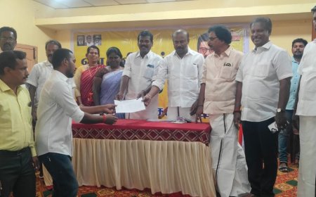 தமிழ்நாடு ஓரணி திட்டம் உறுப்பினர் படிவம் வழங்கும் நிகழ்ச்சி