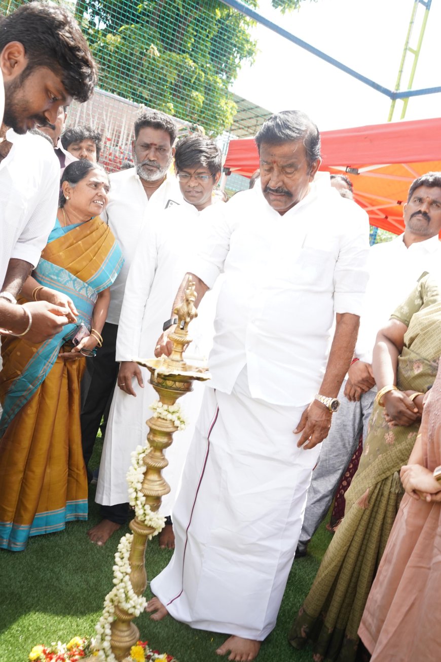 திருச்சியில் புதிய டர்ஃப் மைதானம் திறப்பு விழா - அமைச்சர் நேரு திறந்து வைத்தார்