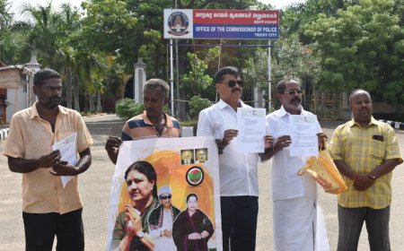 அதிமுக ஜங்ஷன் பகுதி  பொருளாளருமான ஒத்தக்கடை செந்தில் தலைமையில்  புகார் மனு