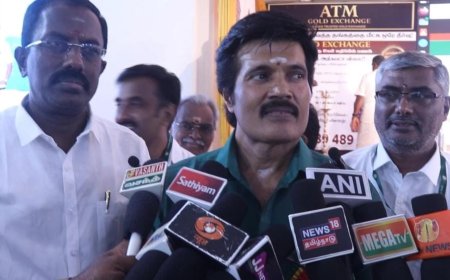 சமூக வலைத்தளங்களுக்கு சென்சார் கட்டுப்பாடு கட்டாயம் வேண்டும் நடிகர்  ரஞ்சித் ஆவேச பேட்டி