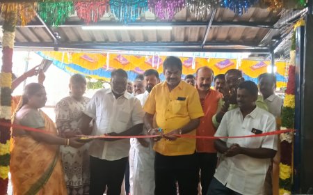 திருச்சி கே.கே.நகர் பேருந்து நிலையம் அருகே புதிய எஸ்.பி.எஸ். சைவ அசைவ உணவகம் திறப்பு விழா  நடைபெற்றது