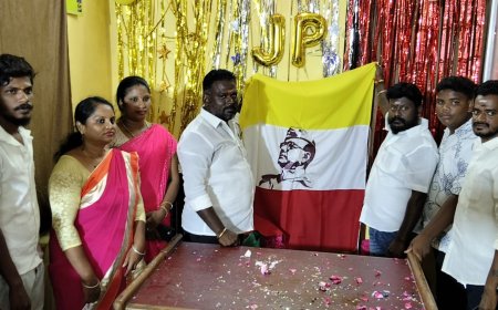 நேதாஜி மக்கள் பாதுகாப்பு இயக்க கொடியை  அறிமுகம் செய்த மாநில செயலாளர் ஜெபி